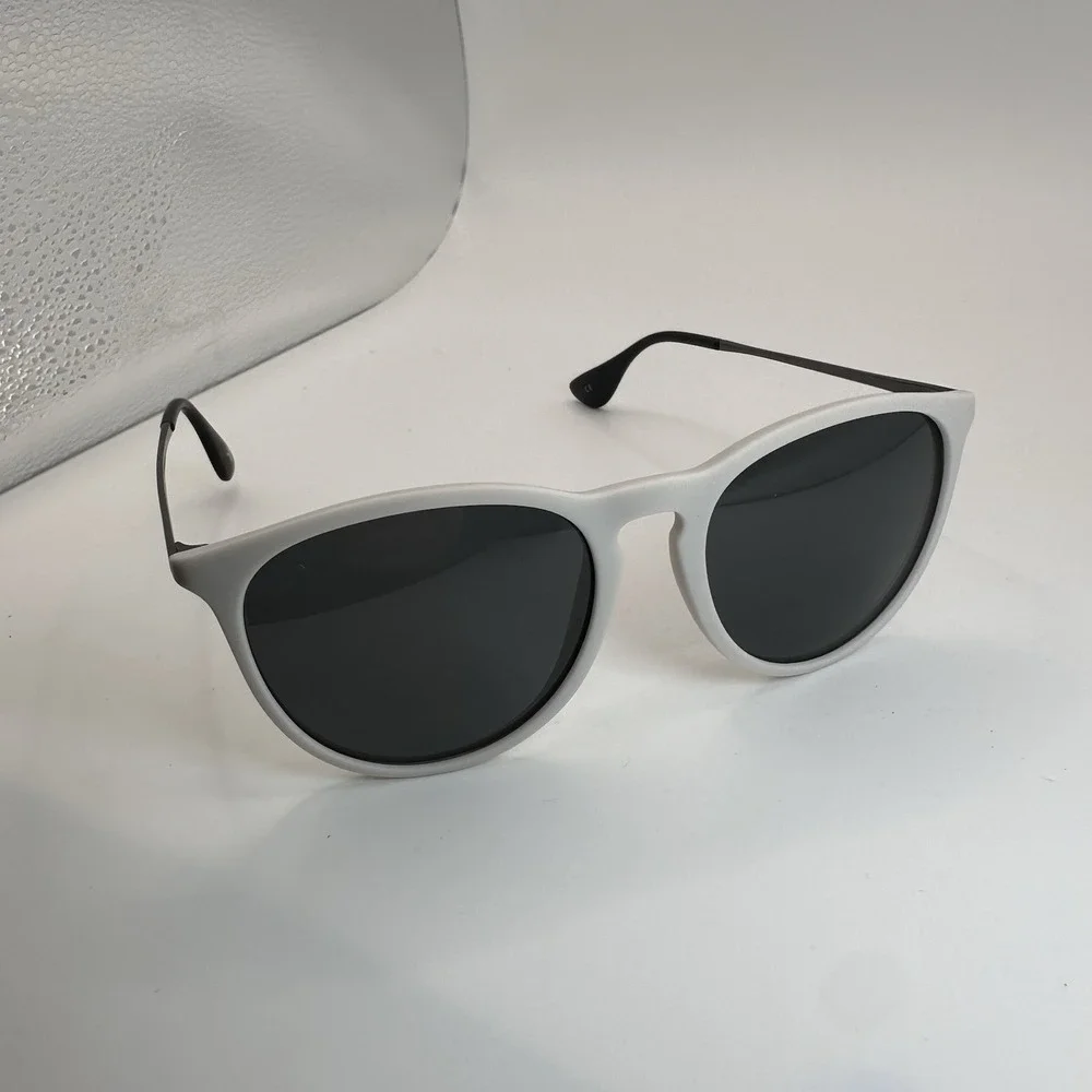 Detour Hurricane Polarized Light Gray Sunglasses Unisex Surfer Beach‎ Vacation